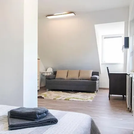 Appartamento Telihold Apartman *