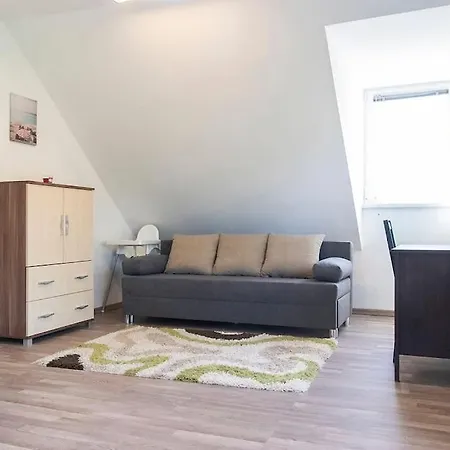 Appartamento Telihold Apartman Velence